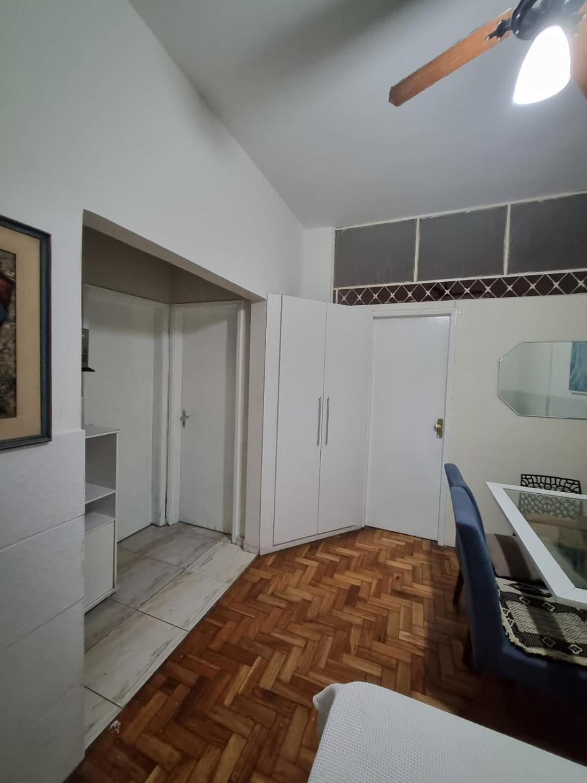 Comodidade E Seguranca No Centro 贝洛哈里桑塔 外观 照片